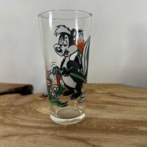 Vintage 1976 Pepsi Collector Glass - "Pepe Le Pew & Daffy Duck" - Warner Bros.